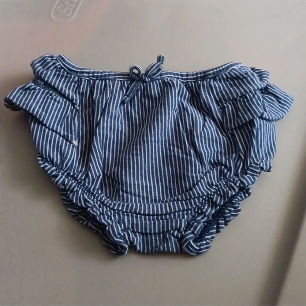 1302. Gap - Navy Nautical Pin Striped Ruffle Diaper Cover